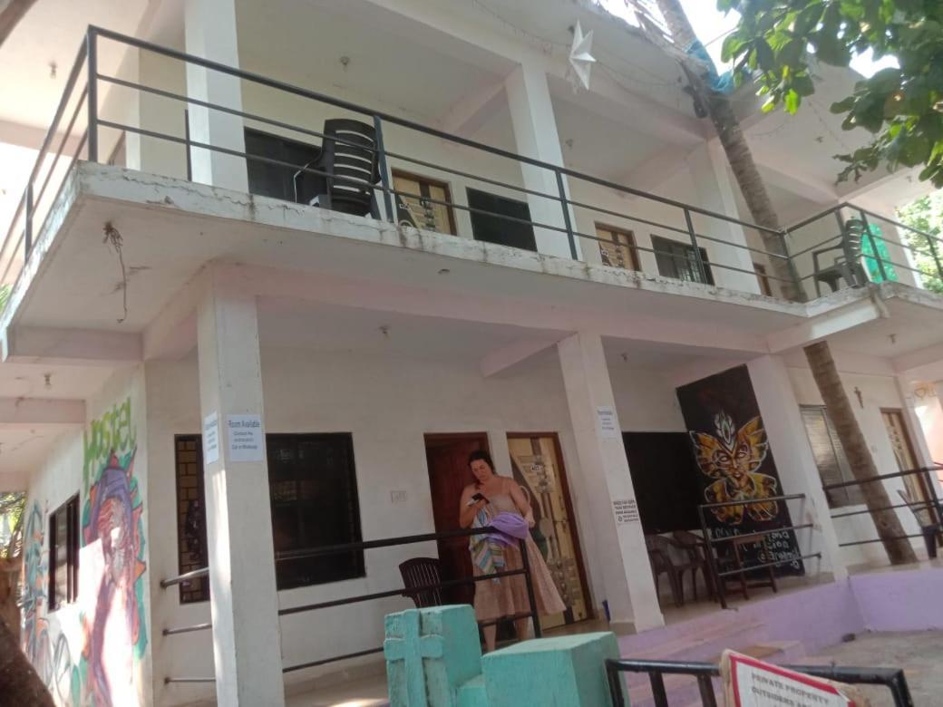 Est Hem Guesthouse Arambol Dış mekan fotoğraf