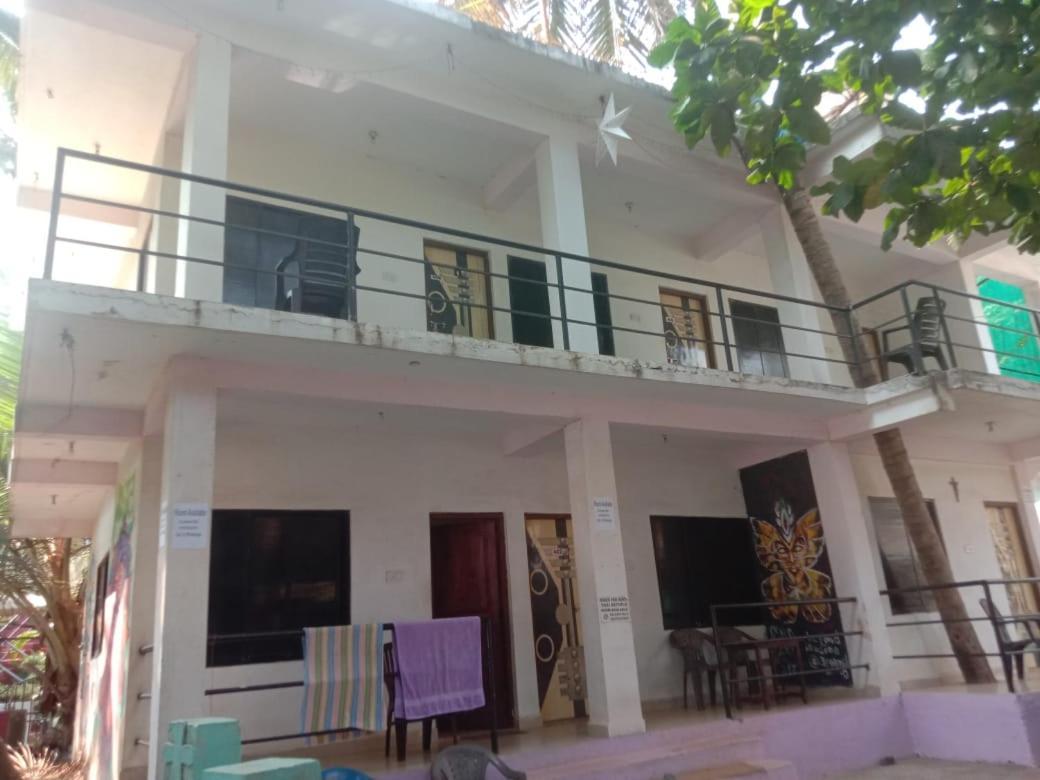 Est Hem Guesthouse Arambol Dış mekan fotoğraf