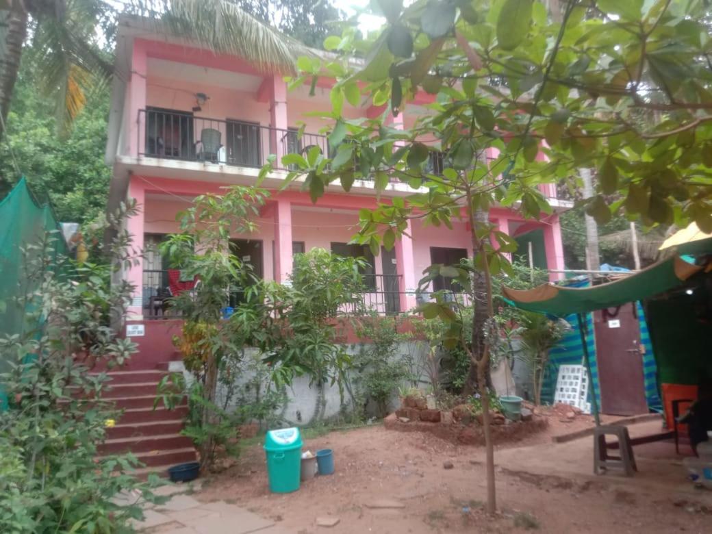 Est Hem Guesthouse Arambol Dış mekan fotoğraf